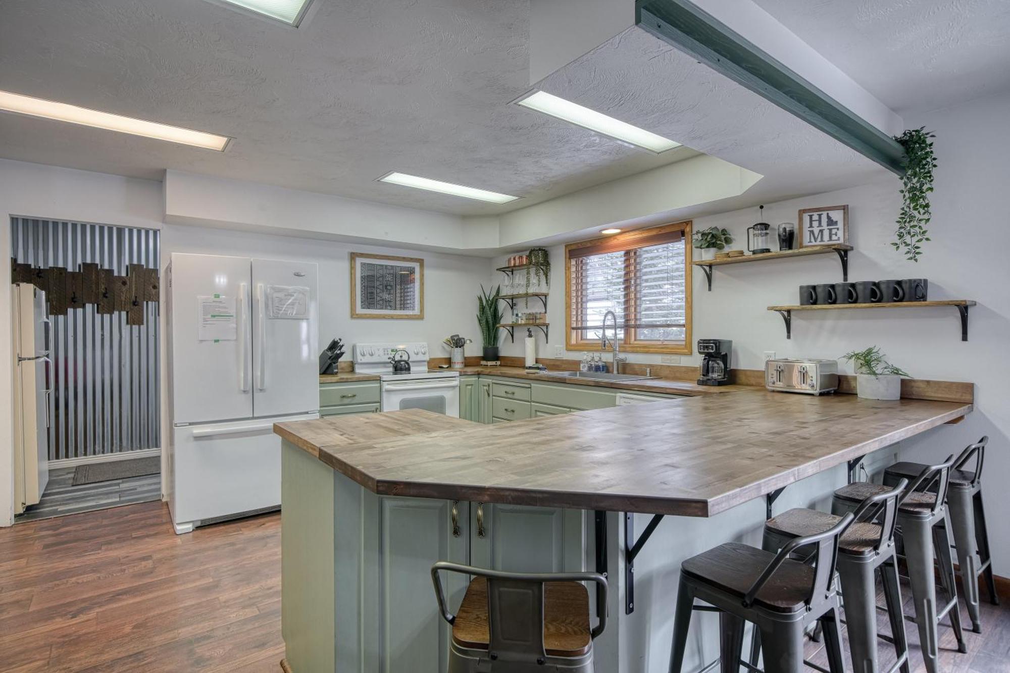 Wapiti View 6-Bedroom Cabin 28Mins To Yellowstone Island Park Buitenkant foto